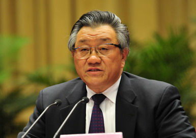 全国人大常委会任命杨传堂为交通部部长